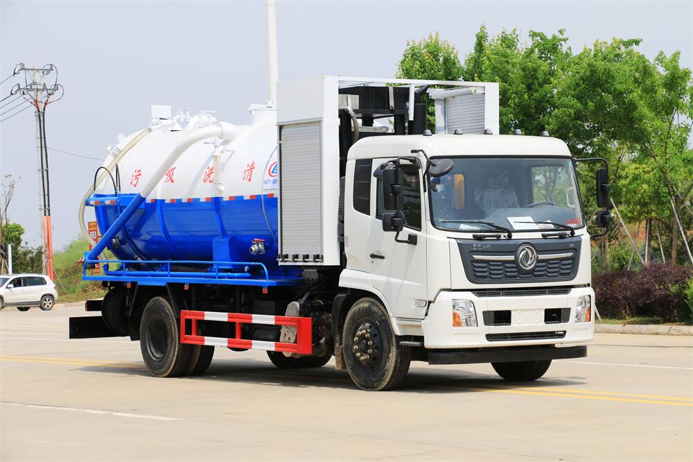 15方清洗吸污車-東風(fēng)天錦15方10+5清洗吸污兩用車-帶副發(fā)動機 圓罐
